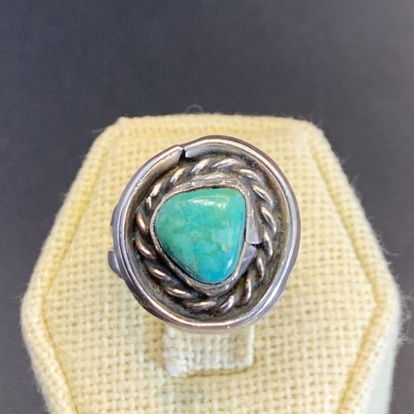 Jewelry - Vintage Handmade Sterling Silver Turquoise Ring w/ Rope Border Ring Size 6.25